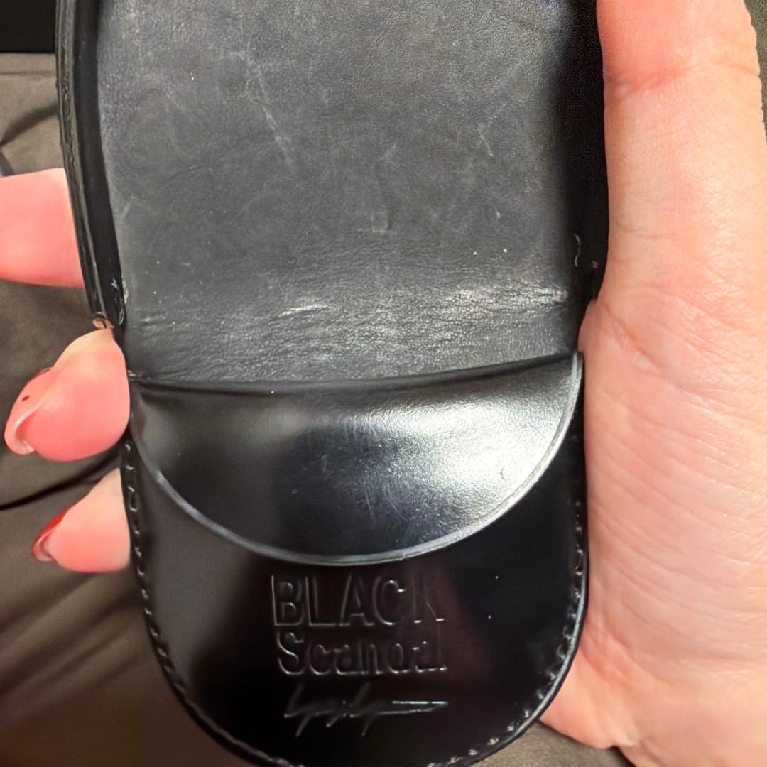 ヨウジヤマモト　内田すずめ　ケース