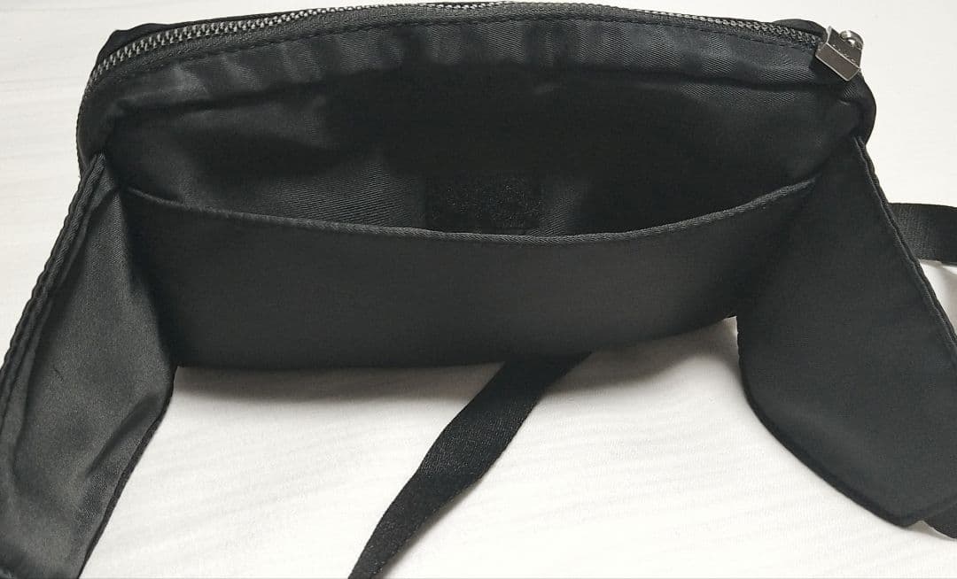 【美品】 1017 ALYX 9SM ボディバッグ ブラック ショルダーバッグ