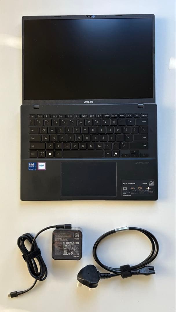 ASUS Vivobook 14 (X1407) 新品未使用