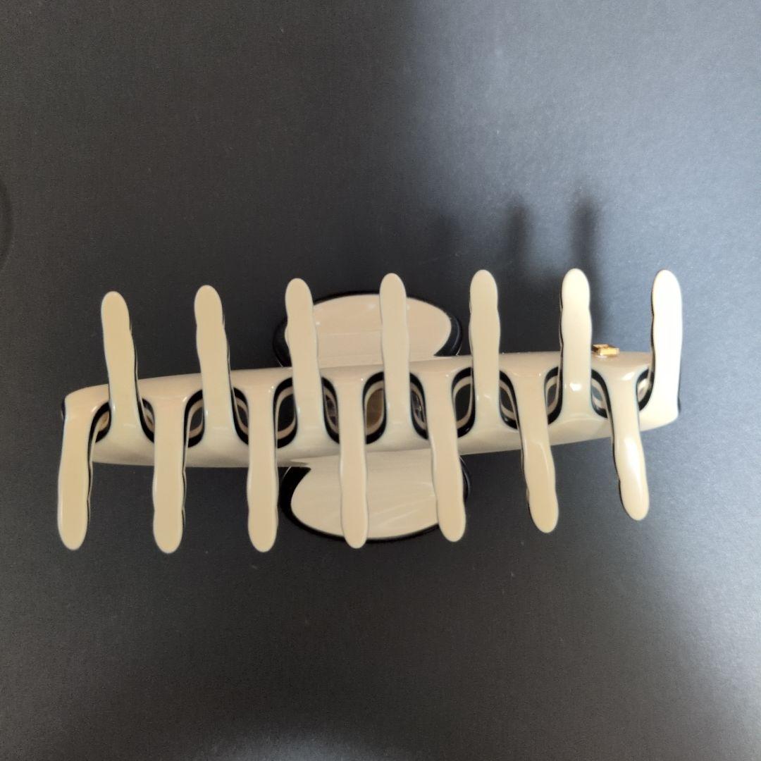 新品未使用　アレクサンドル　ドゥ　パリ　ベージュ クリップ