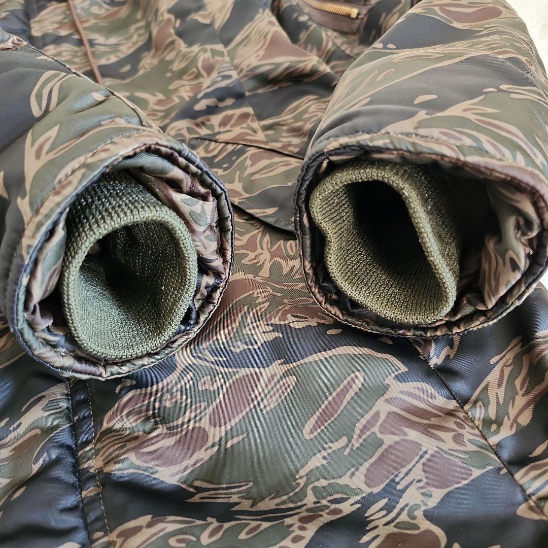 ヒステリックグラマー ミリタリージャケット　タイガーカモ　プリマロフト N-3B