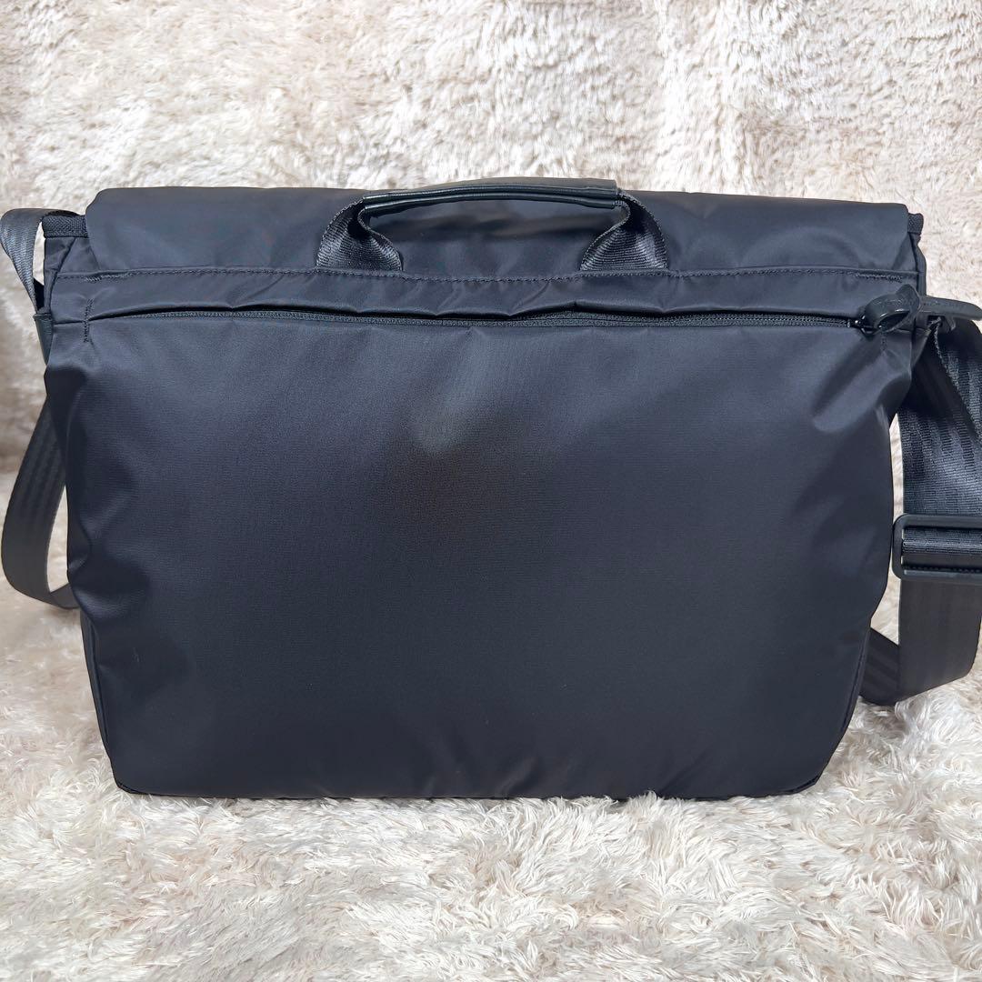 Manhattan Portage BLACK LABEL ショルダーバッグ