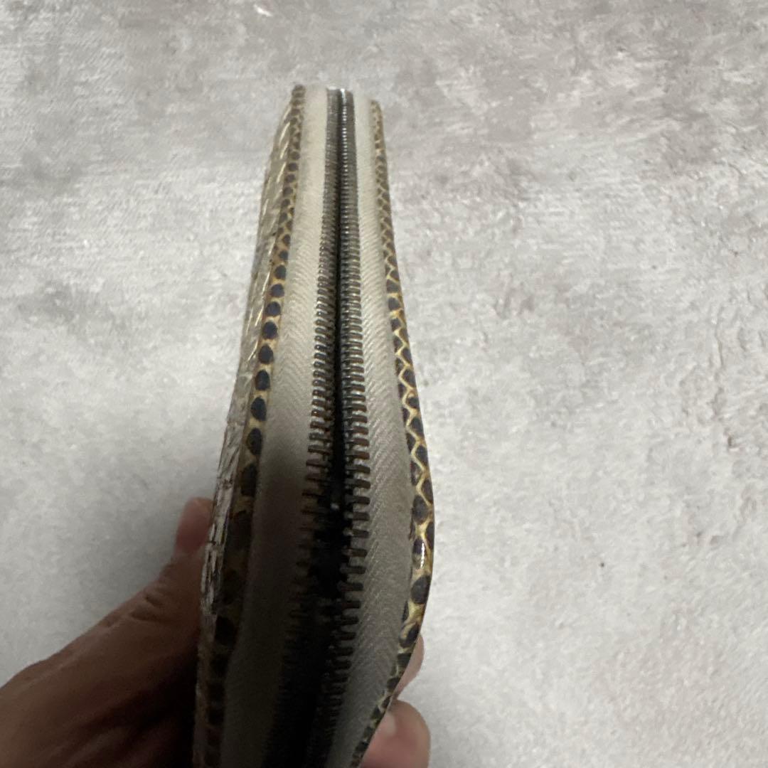 bottegavenetaパイソン