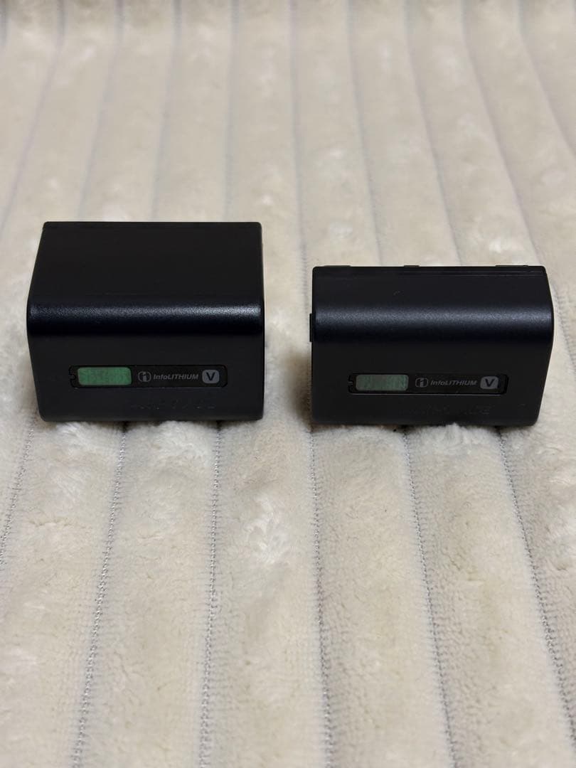 SONY HDR-CX670 ビデオカメラ 美品　付属品多数　中古