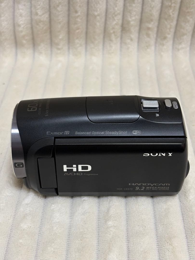 SONY HDR-CX670 ビデオカメラ 美品　付属品多数　中古