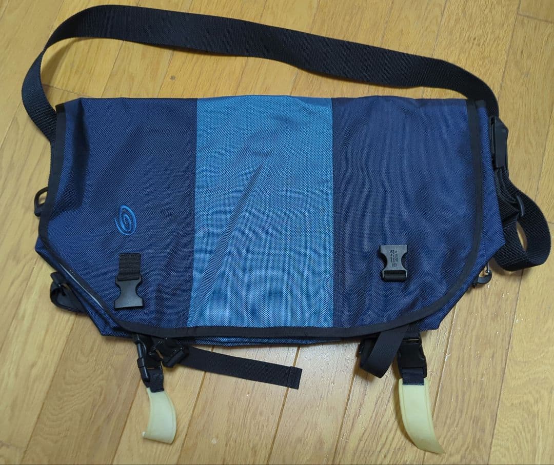新品未使用 Timbuk2 メッセンジャーバッグ ネイビー/ブルー　Lサイズ