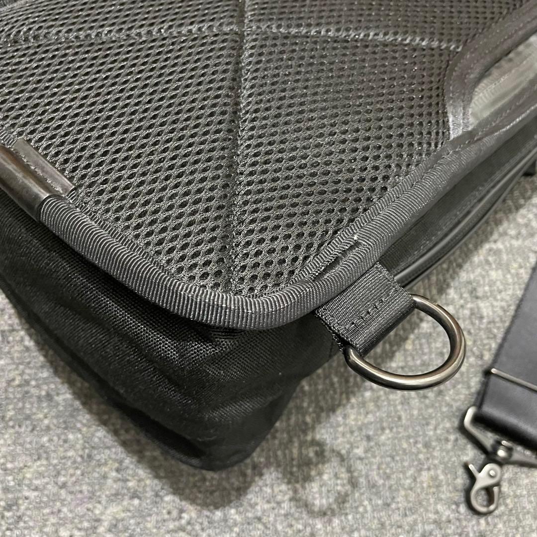 ラッコ様 極美品✨ PORTER ハイブリッド スリング ボディバッグ ス