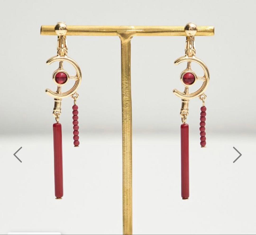 葬送のフリーレン× アースミュージック&エコロジーワンピース&イヤリングセット