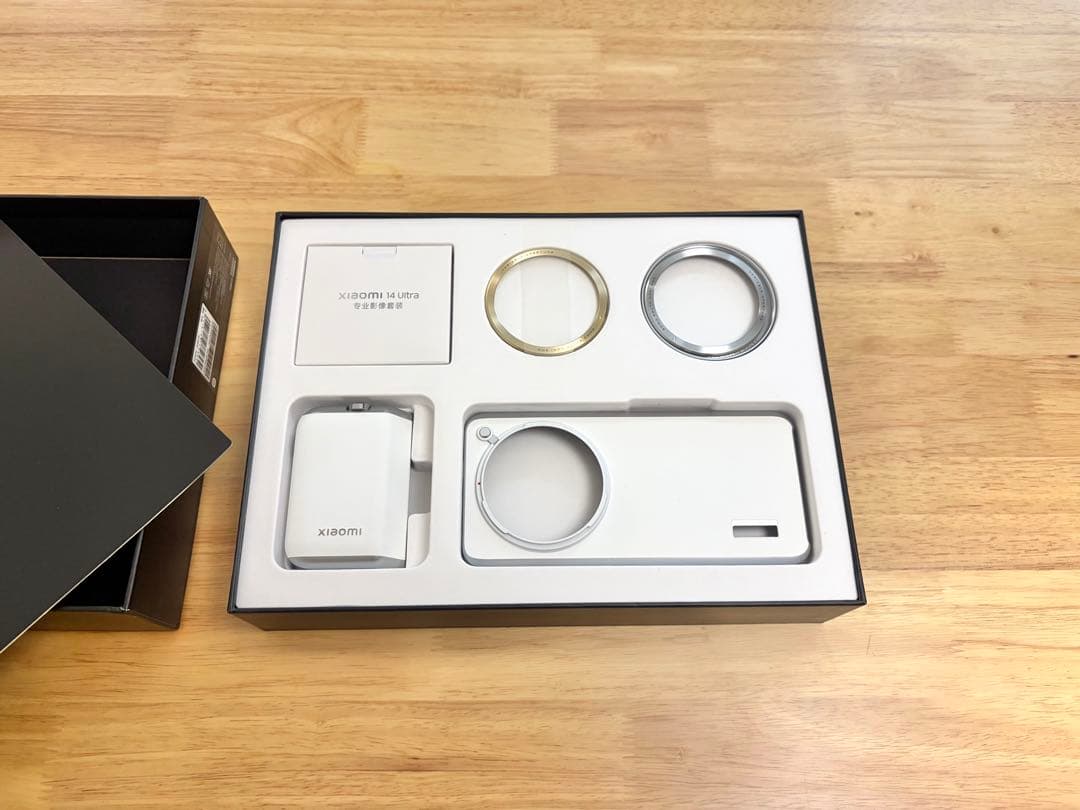 国内未発売 Xiaomi 14 Ultra photography kit 白