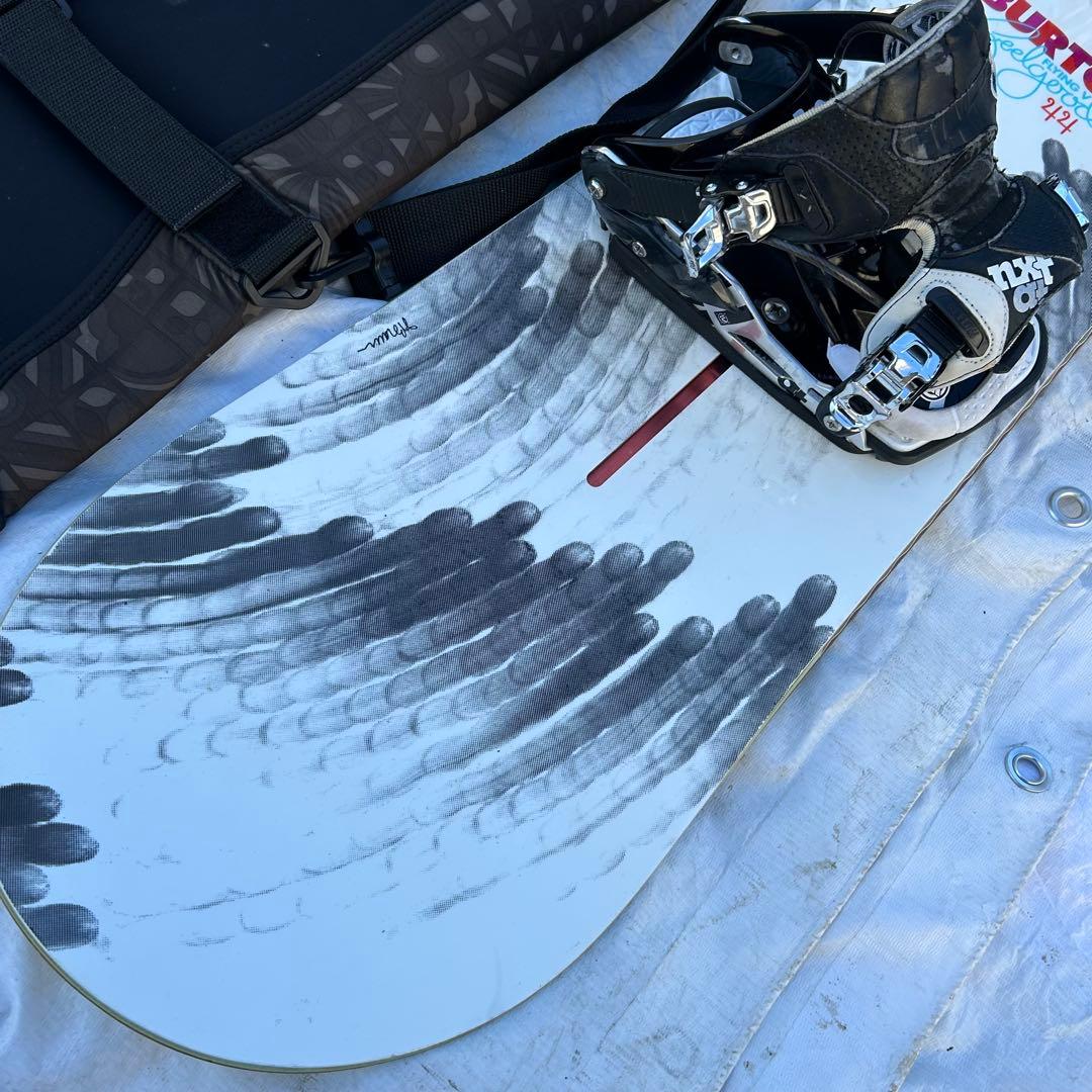 Burton 2015年モデル スノーボード　Feelgood キャンバー