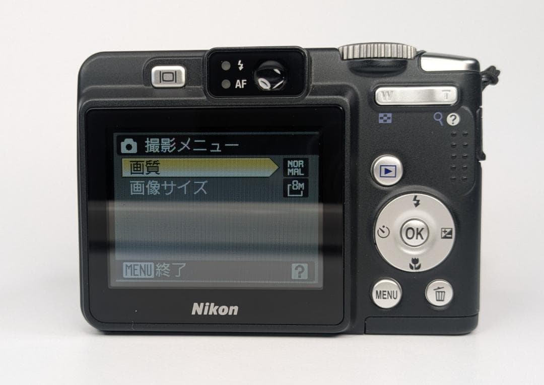 美品 Nikon COOLPIX P50 デジタルカメラ