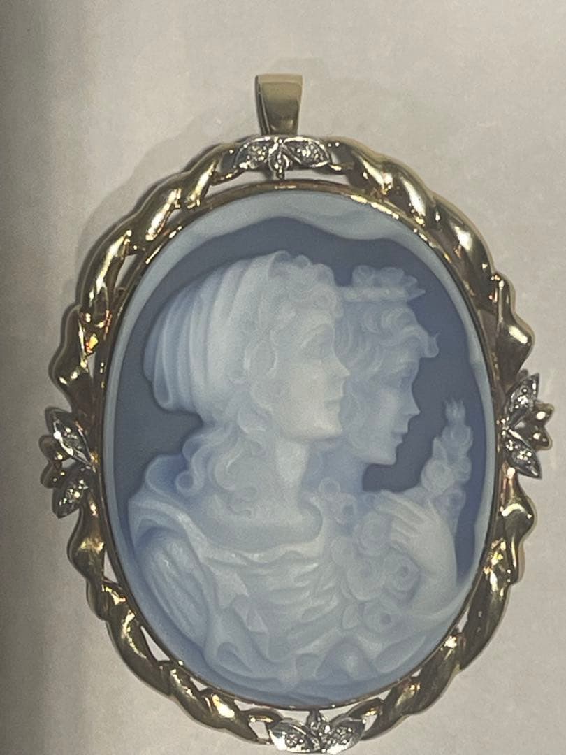 美品k18　金pt900ストーンカメオ　ブローチ＆ペンダントトップ兼用　メノウ