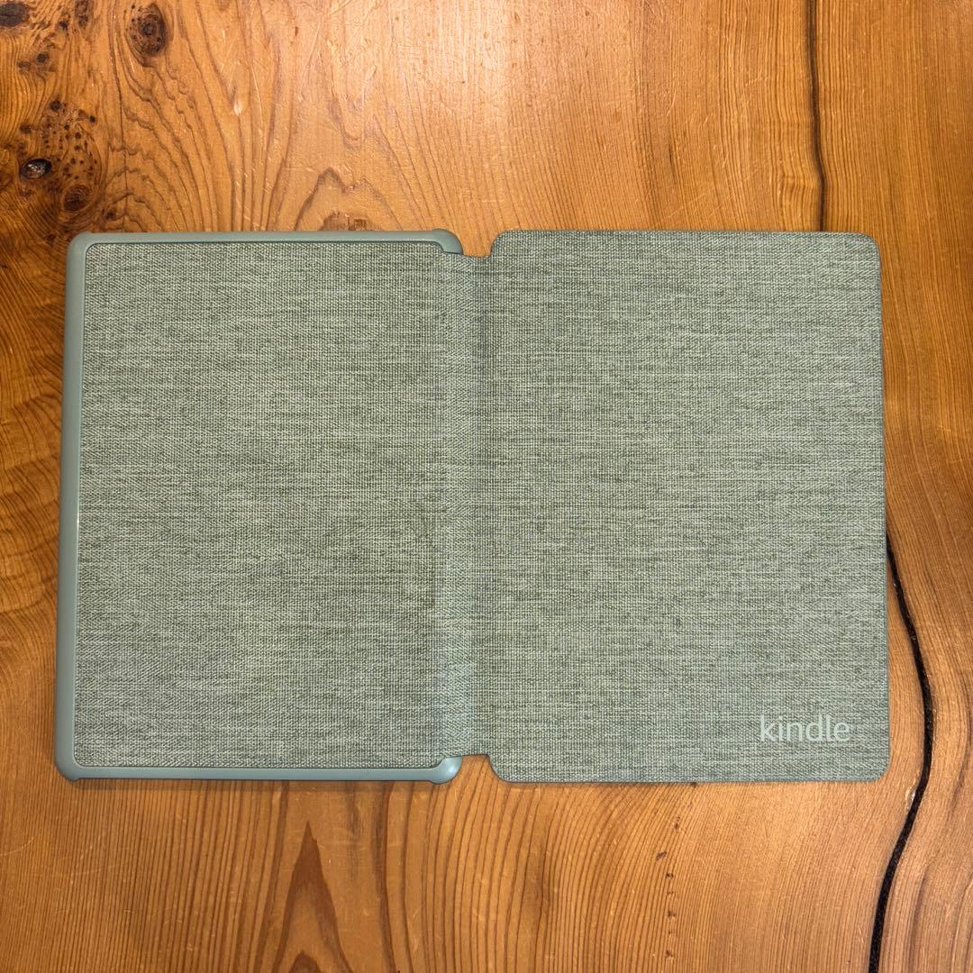 Kindle Paperwhite(11世代)シグニチャーエディション&カバー