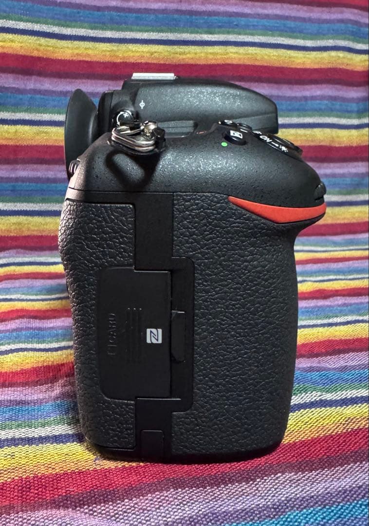 じ*ん様 【ショット数15,674！！】Nikon D500 ボディ＋アクセサリ