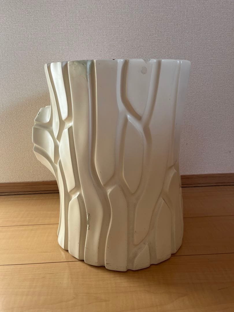 限定価格‼️GELCHOP / LOG STOOL 切り株