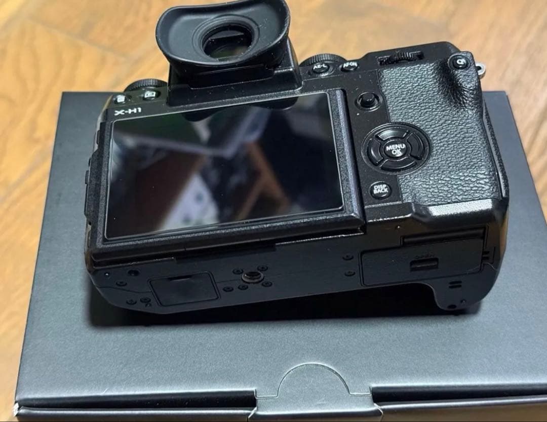 デジタルカメラ FUJIFILM X-H1