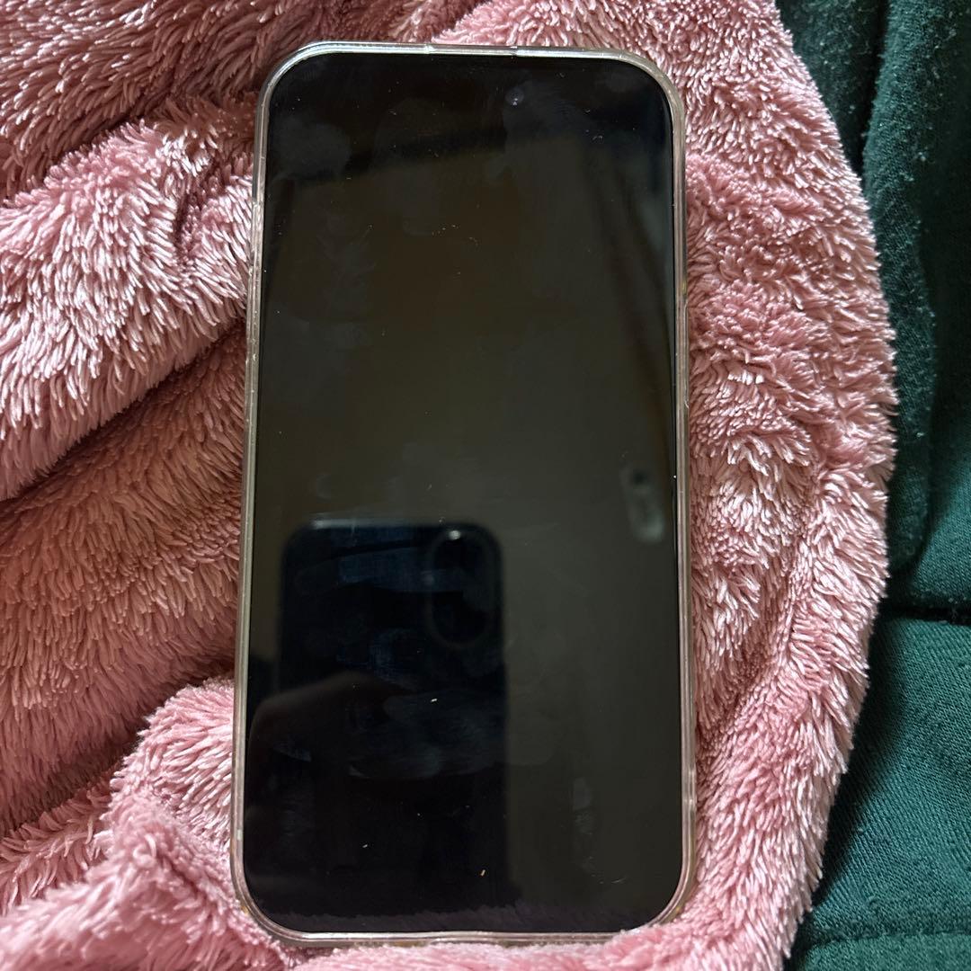 Apple iPhone 15 グリーン