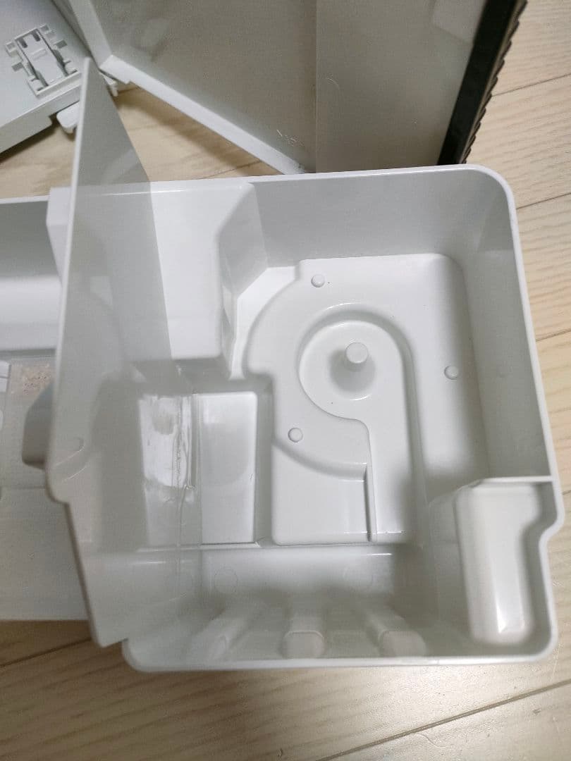 パナソニック　ジアイーノ　次亜塩素酸空間除菌脱臭機　F-MV2100 2020年