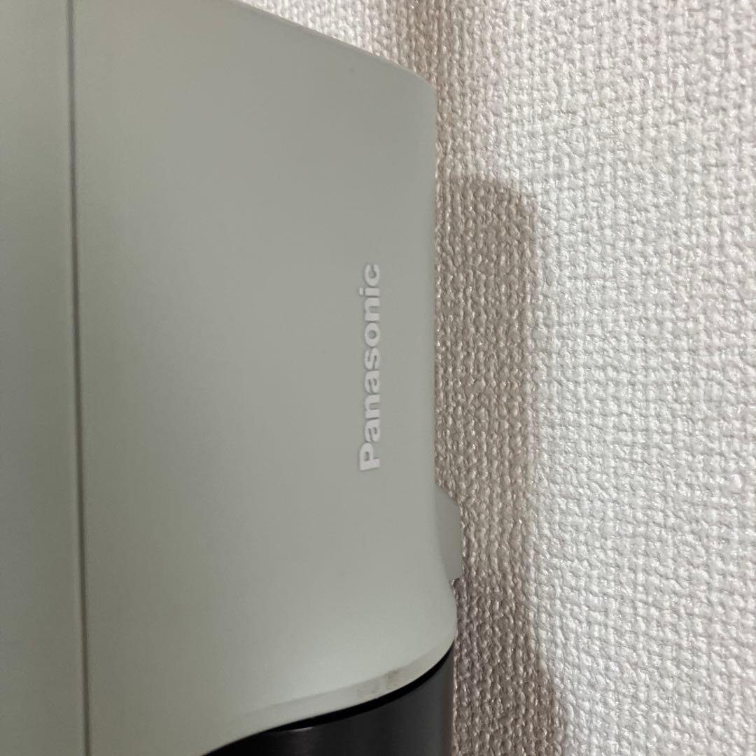 ⭐パナソニック掃除機 コードレス 軽量 スティック サイクロン MC-SB33J