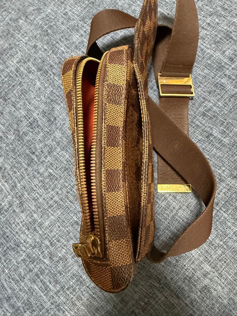 ルイ・ヴィトン　ボディーバッグ　ダミエ