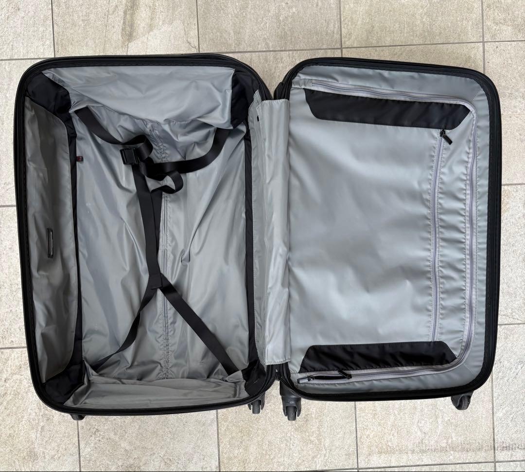 《希少》TUMIシルバー キャリーケース 中型