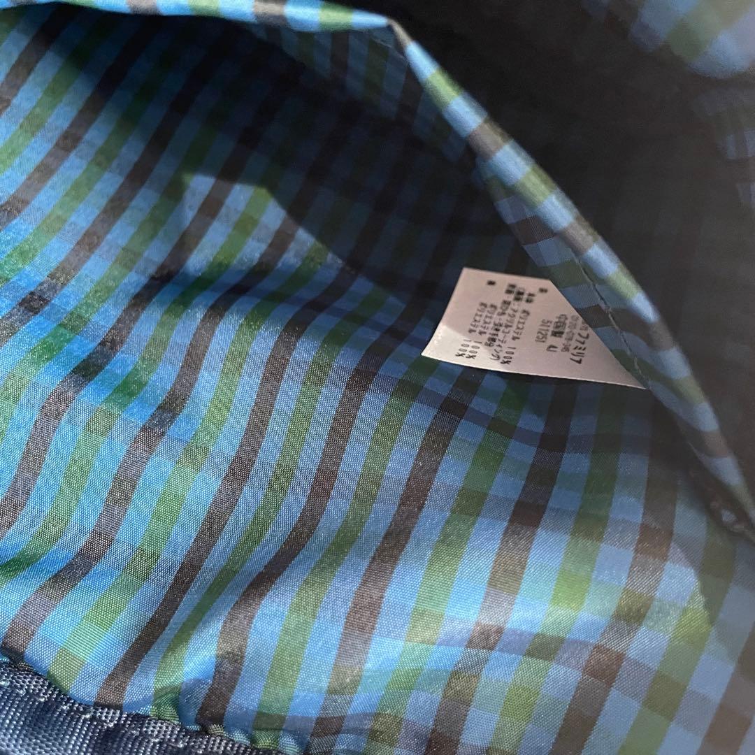 ファミリア　ボディバッグ　ネイビー