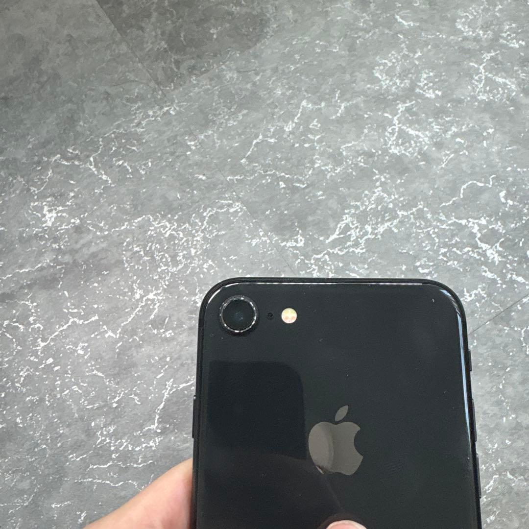 iPhone8 64GB ブラック