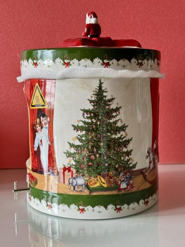 売約済み　ビレロイ＆ボッホ　クリスマス　オルゴール付　キャンドルボックス　サンタ