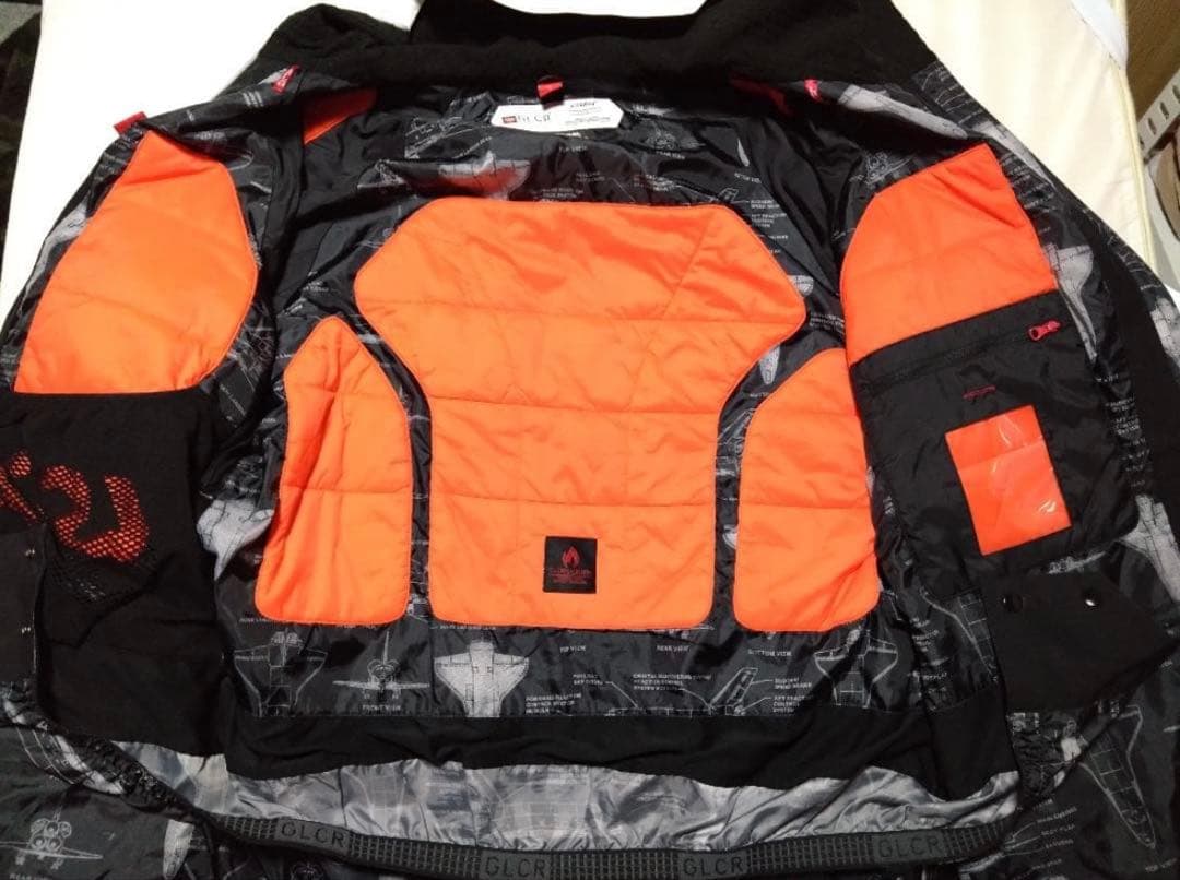 686 NASA コラボ スノーボードウェア