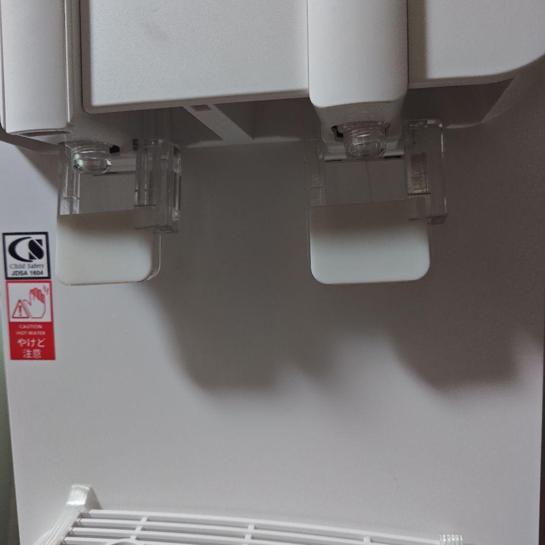 プレミアムウォーター　 ウォーターサーバー本体　famfit ホワイト