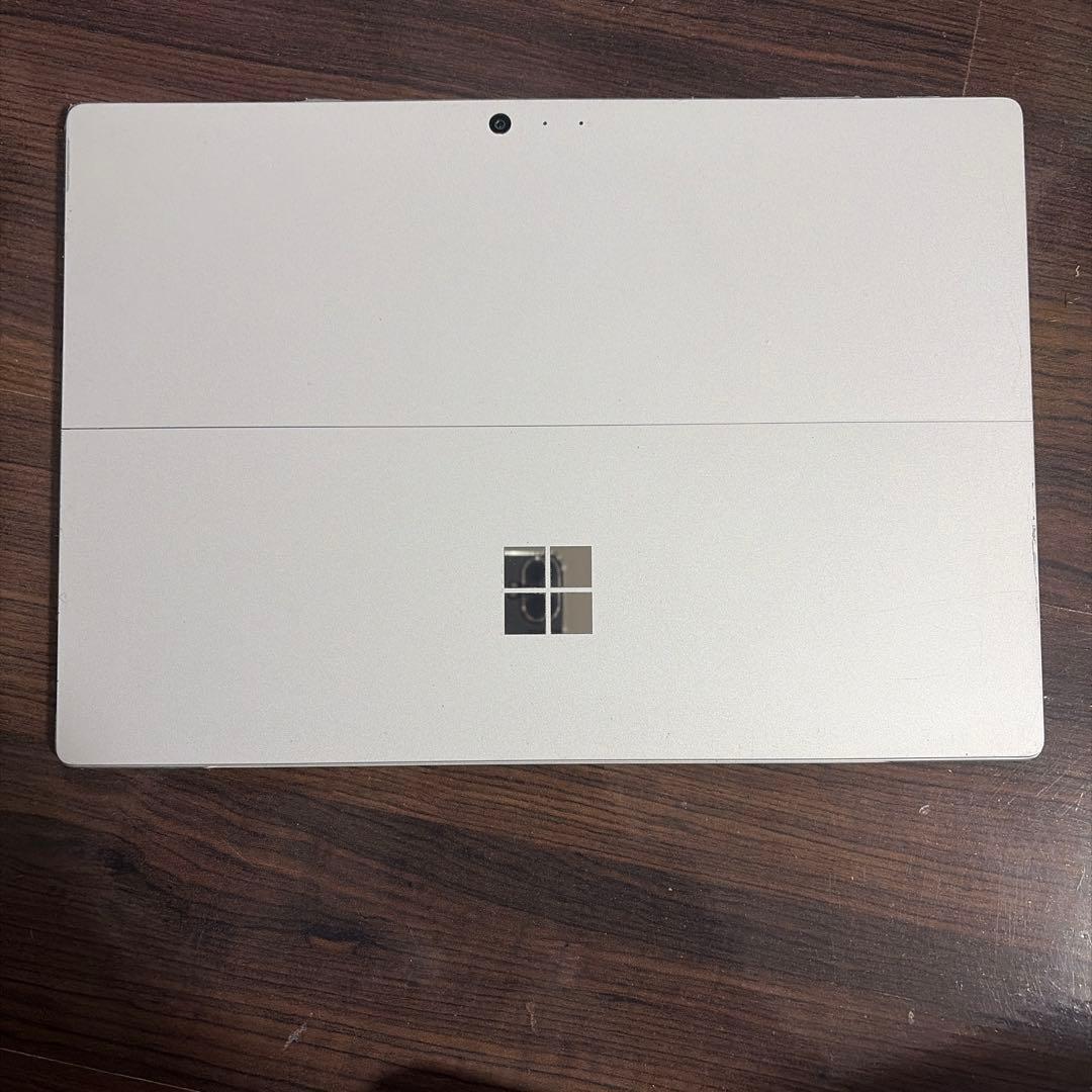 Microsoft Surface タブレット シルバー