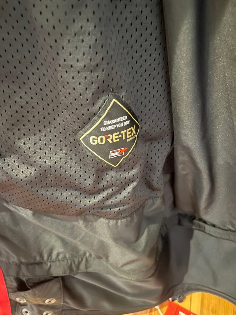 Y*様 VOLCOM LONGO GORE-TEX Lサイズ　ゴアテックス　ボル