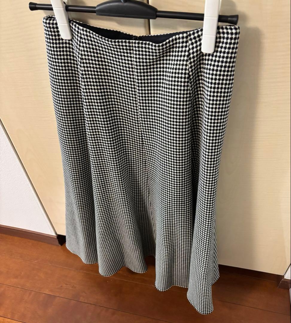 アナイ　スカート