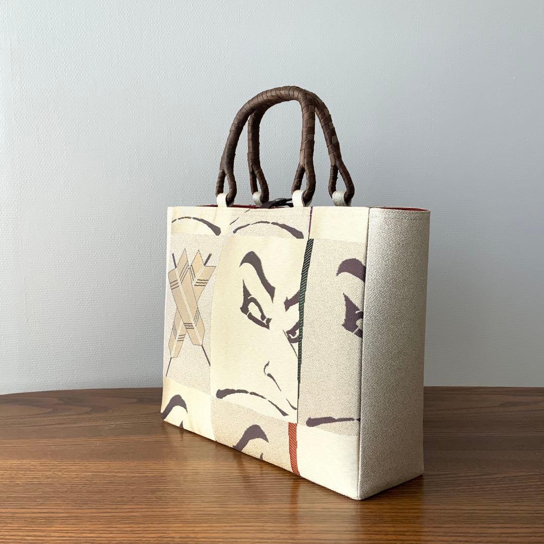 男前な歌舞伎柄の帯　リメイク　胡桃皮ハンドルバッグ　通しマチタイプ