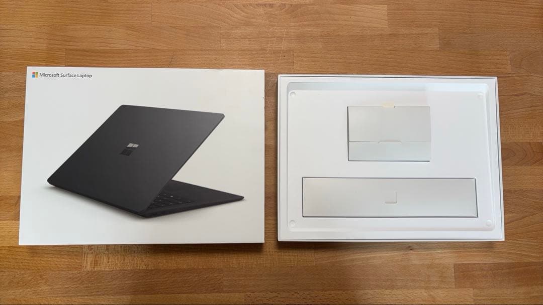 Windowsノート本体 Microsoft Surface Laptop 2