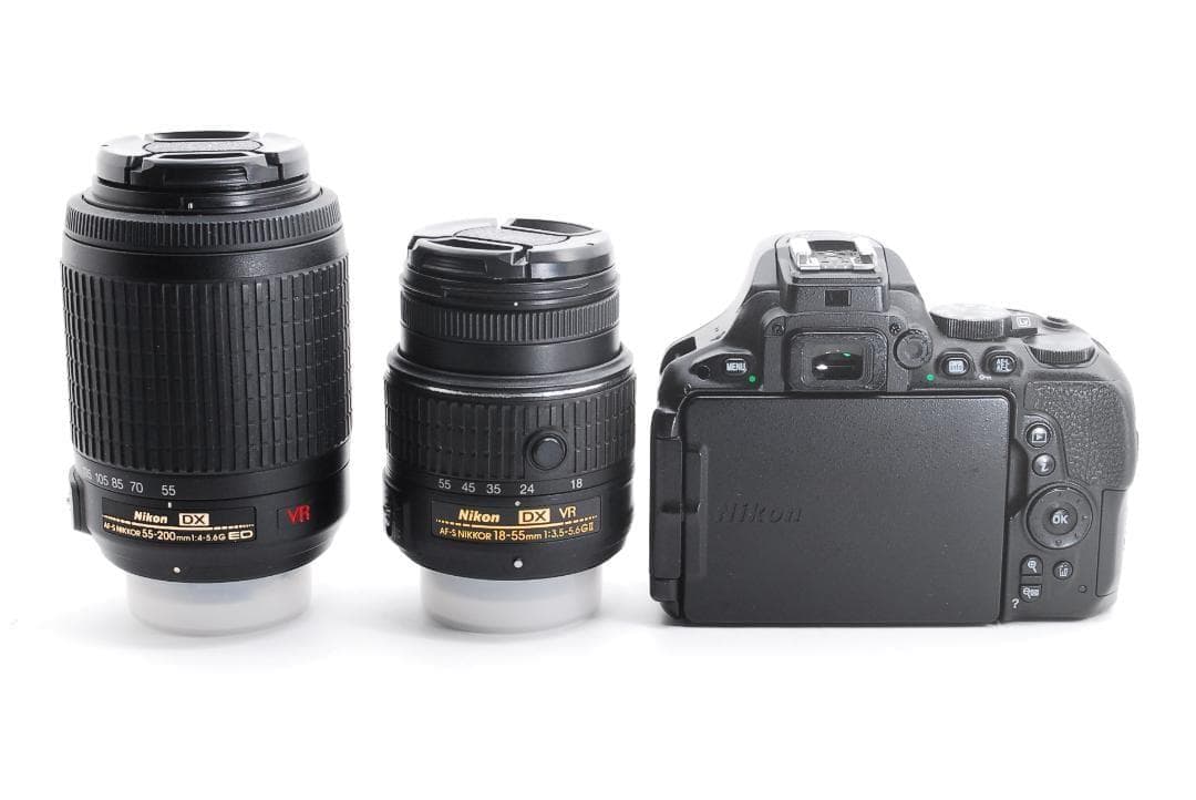 【初心者人気】Nikon D5500 ダブルズーム Wi-Fi内蔵 手振れ補正