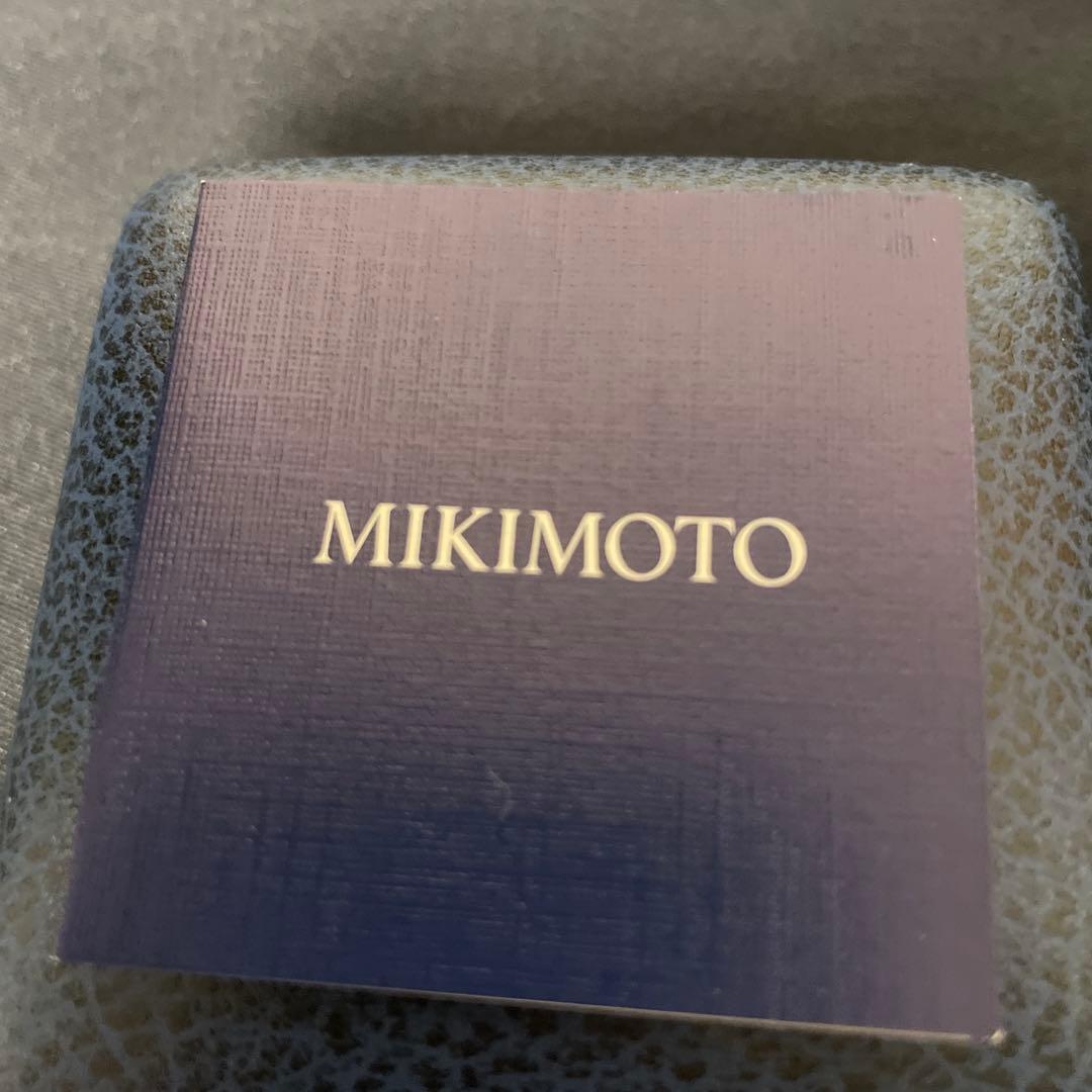 ミキモトのパールブローチ