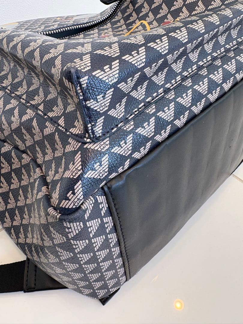 アルマーニ　キッズ　リュック　カバン