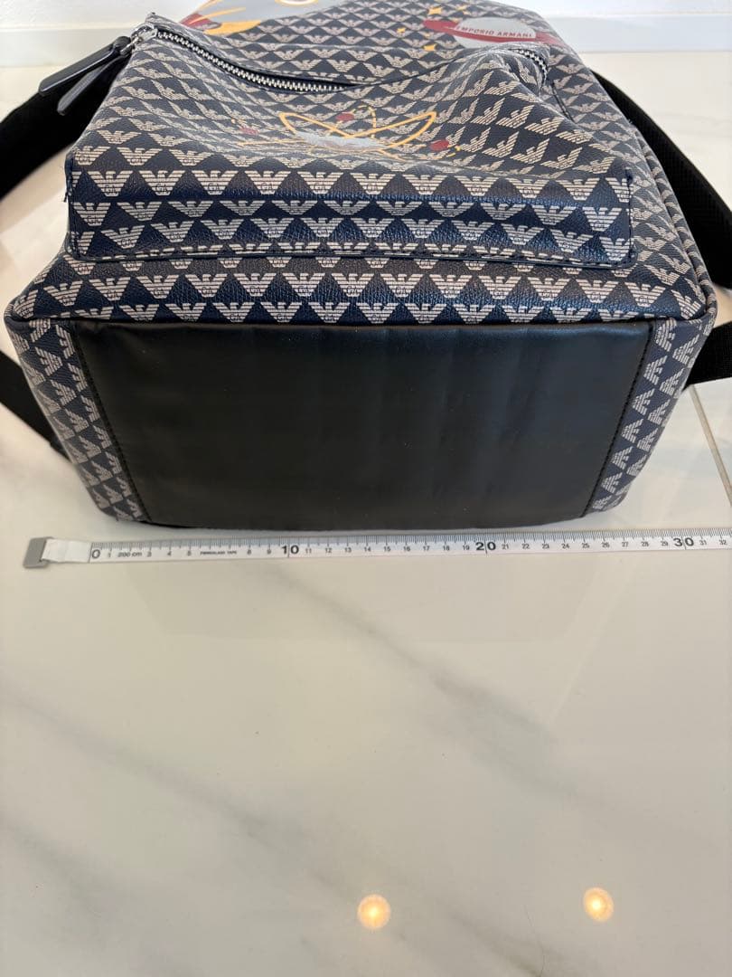 アルマーニ　キッズ　リュック　カバン