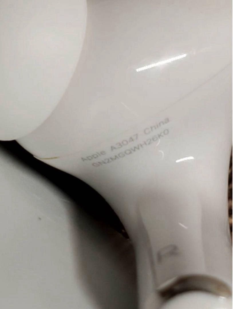 右耳 Apple AirPods Pro 第2世代 正規品 片耳409