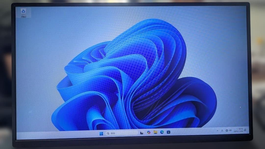 ミニPC Lenovo ThinkStation P330 Tiny