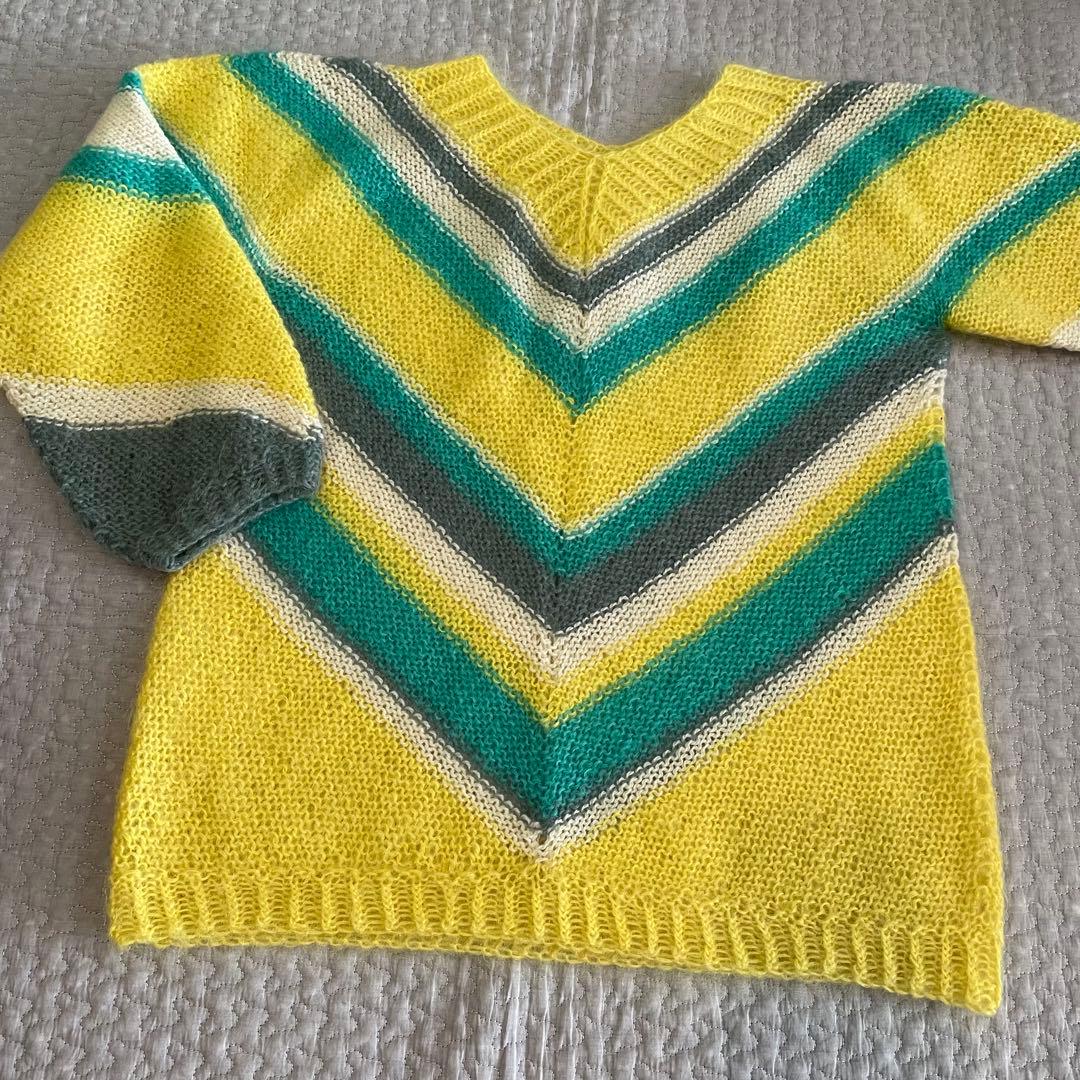 三國万里子さん　ニット