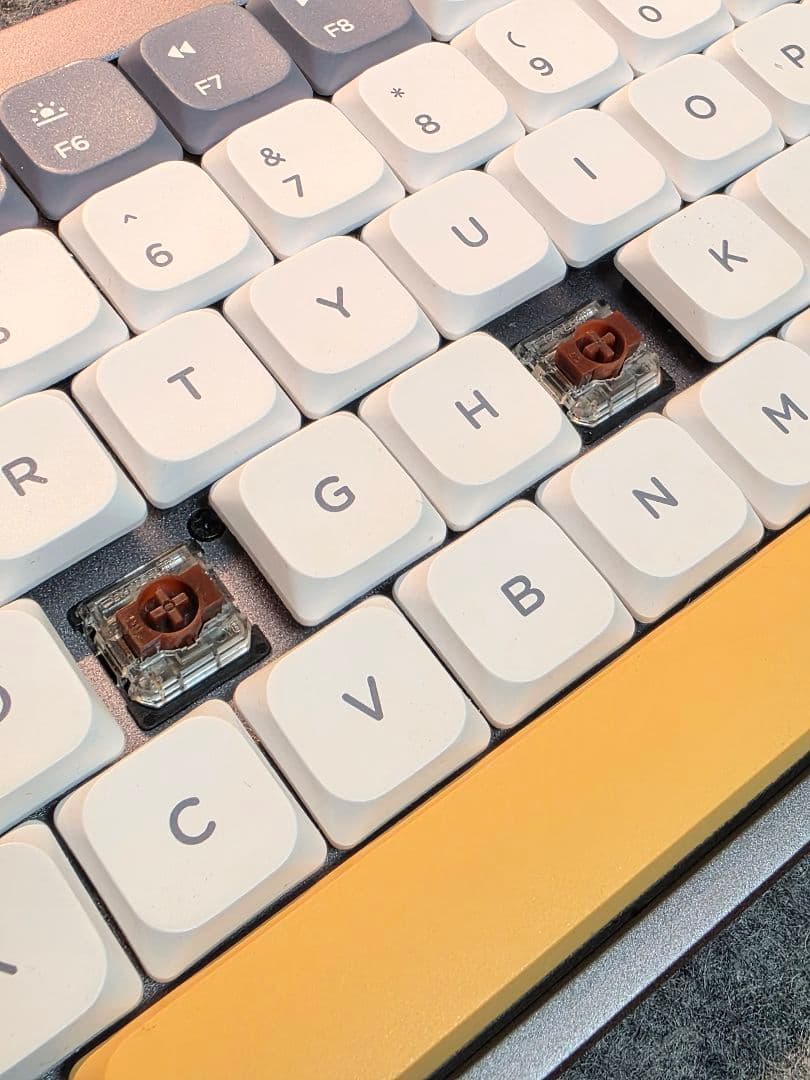 NuPhy AIR75 RGBバックライトキーボード