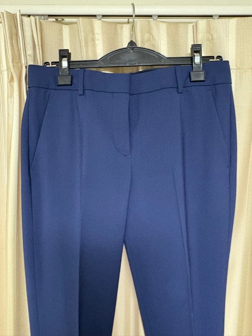 セオリー　パンツスーツ