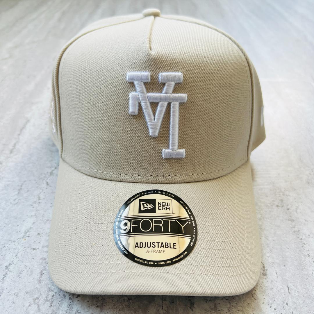 海外限定 LA ニューエラ ドジャース 逆ロゴ ベージュ