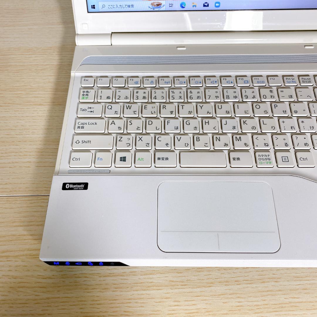 限定価格/HDD750GB/メモリ4GB/Webカメラ搭載ノートパソコン