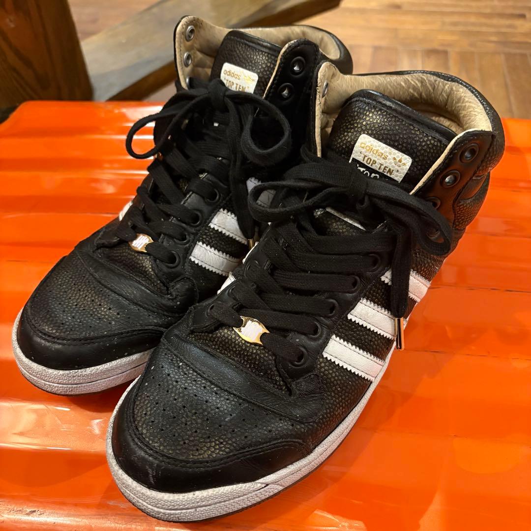 adidasx UNDEFEATED TOP TEN レザー ハイカット28.5