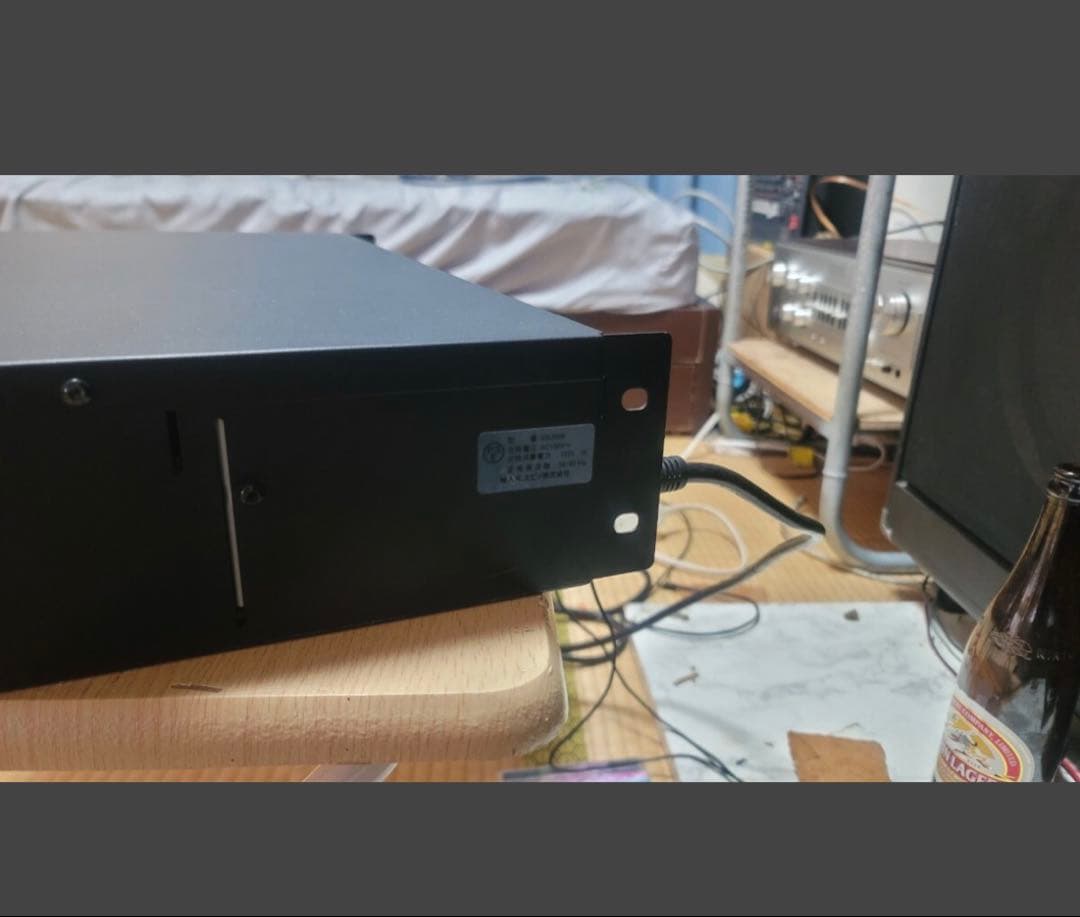 【美品】AMCRON DSi2000 パワーアンプ アムクロン