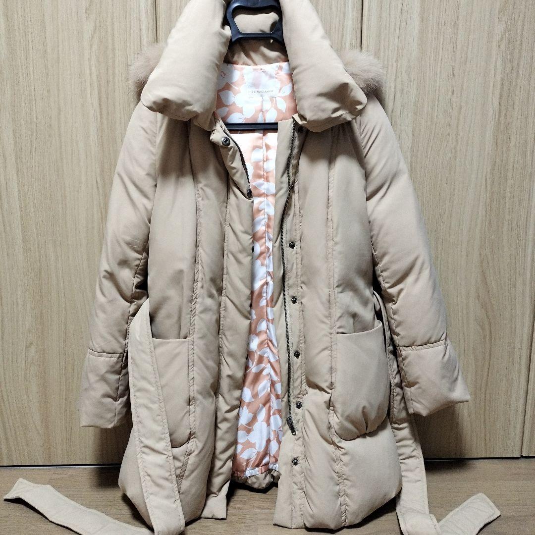 【新品未使用】ベージュ ファー付きダウンジャケット　М