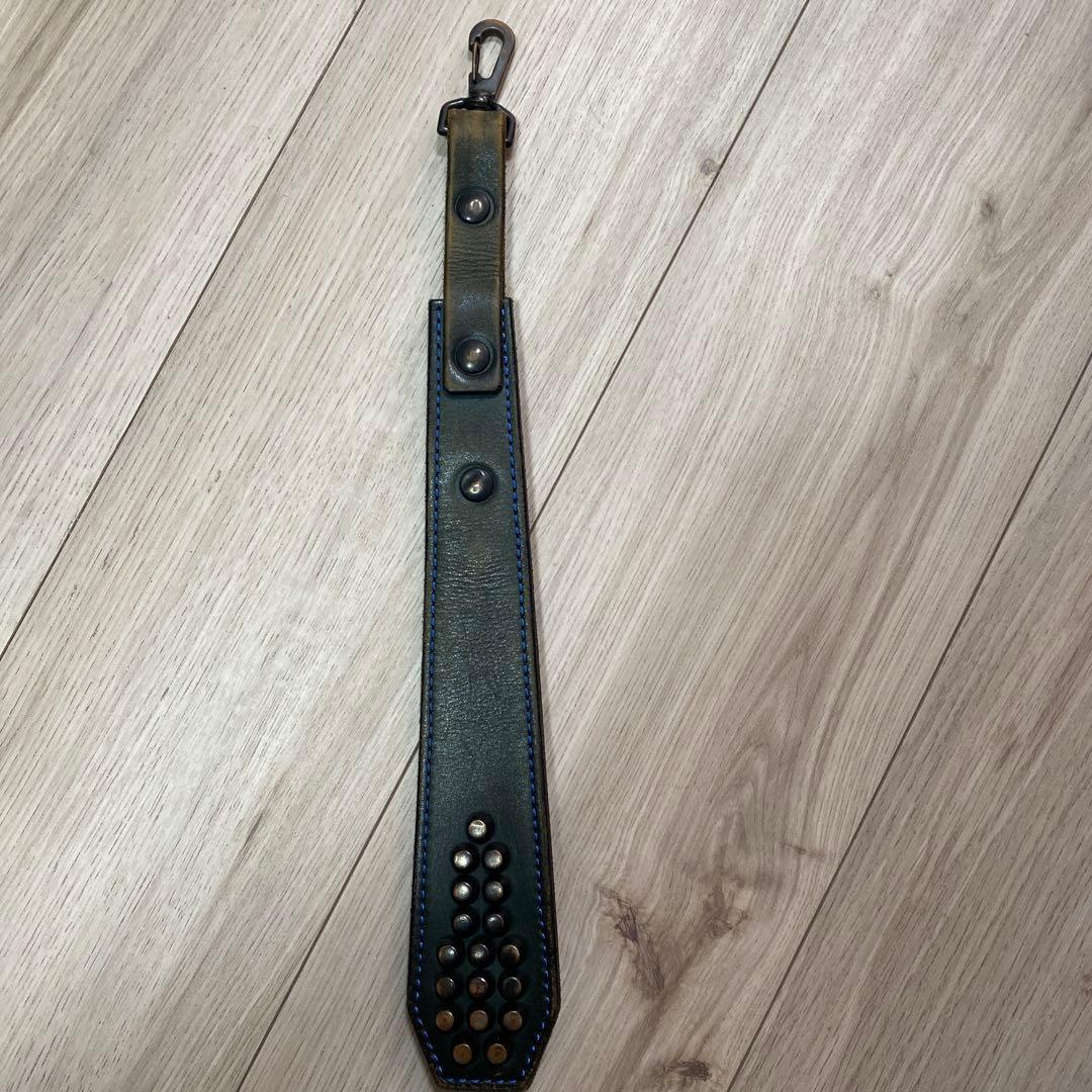 ゴ*ン様 最終値下げBLACK MEANS キーホルダー スラッパー ロング　レ